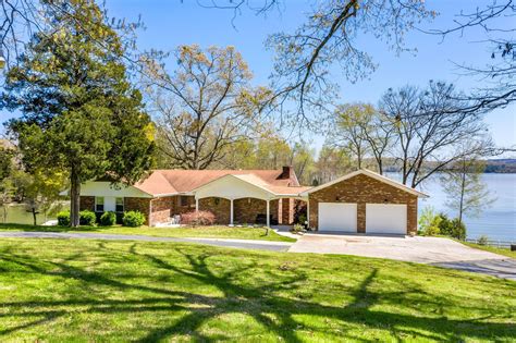 View detailed information about property 11135 Hallett St, Soddy Daisy, TN 37379 including listing details, property photos, school and neighborhood data, and much more. . Houses for sale soddy daisy tn